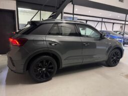 
										Volkswagen T-Roc 1.5 TSI 3xR-Line /pano/keyless/carplay/navi volledig									