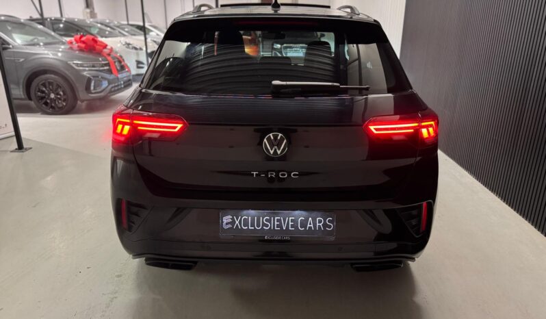 
								Volkswagen T-Roc 1.5 TSI 3xR-Line /pano/keyless/carplay/navi volledig									