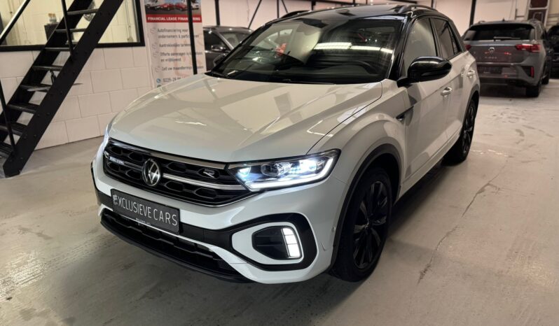 
								Volkswagen T-Roc 1.5 TSI R-Line Business 3x R-Line | Pano | volledig									