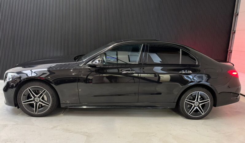 
								Mercedes-Benz C-klasse 300 e Luxury Line amg pack vol opties volledig									